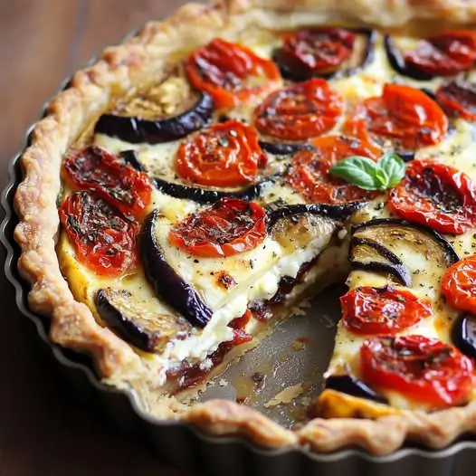Tarte Salée Tomates Séchées, Aubergines et Mozzarella Fondue