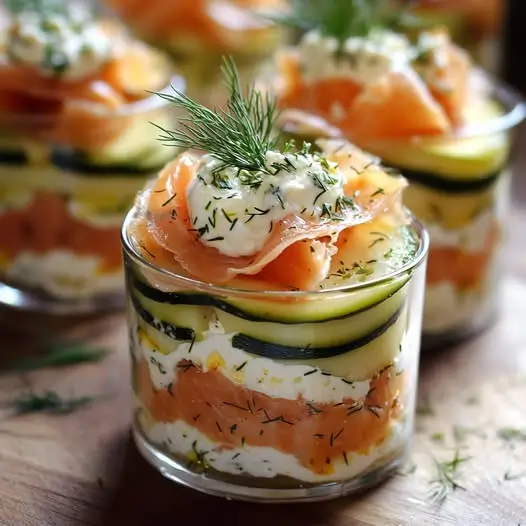 Tiramisu Salé aux Courgettes, Truite Fumée & Fromage Frais